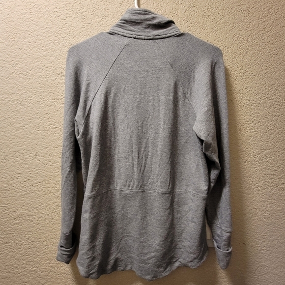Cabi Athletic Jacket, Gray, Size XS - Picture 4 of 4